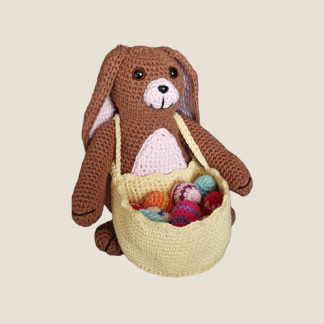 Easter Bunny with basket - Crochetpattern by Sabrina de Hondt - Het Kunstig Wolletje